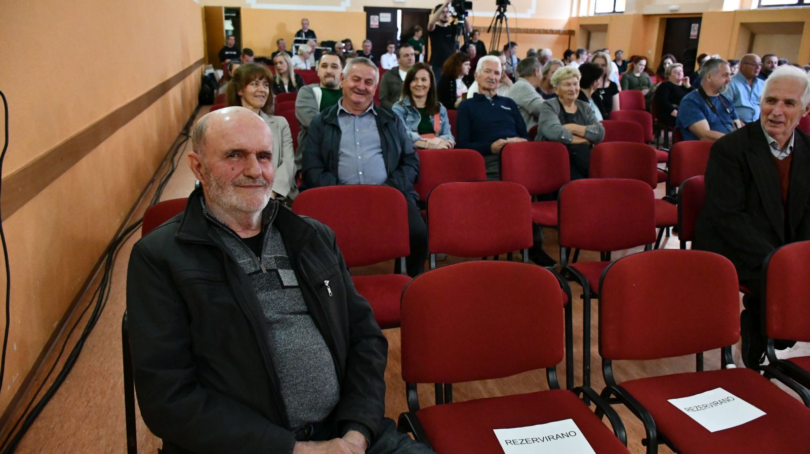 smotra folklora Belica 33