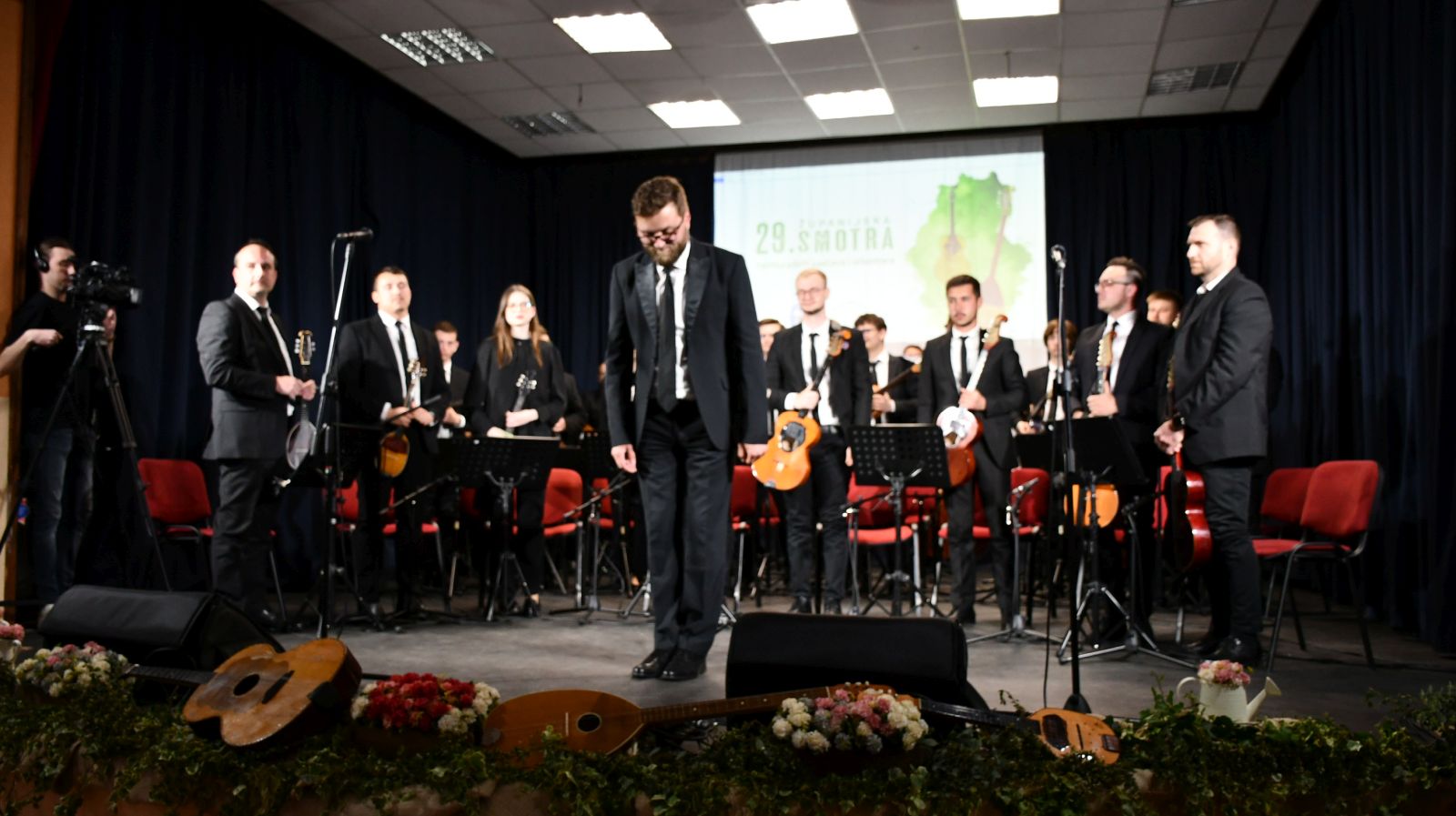 smotra folklora Belica 52