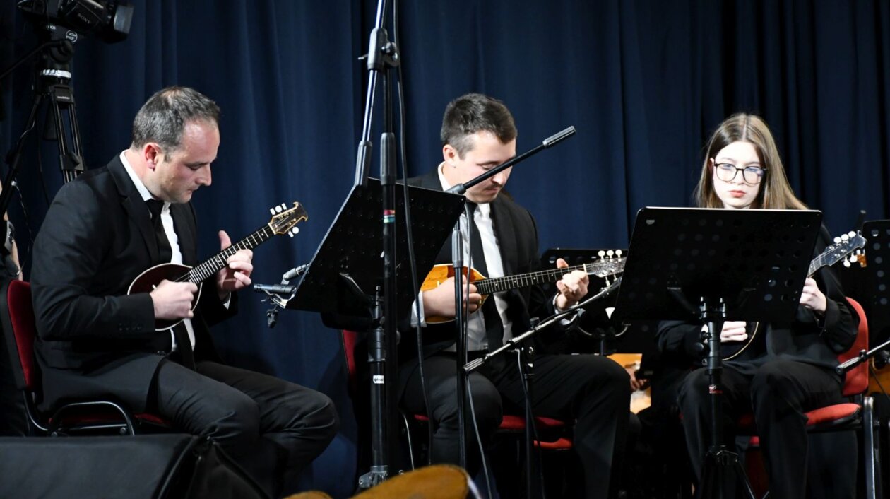 smotra folklora Belica 57