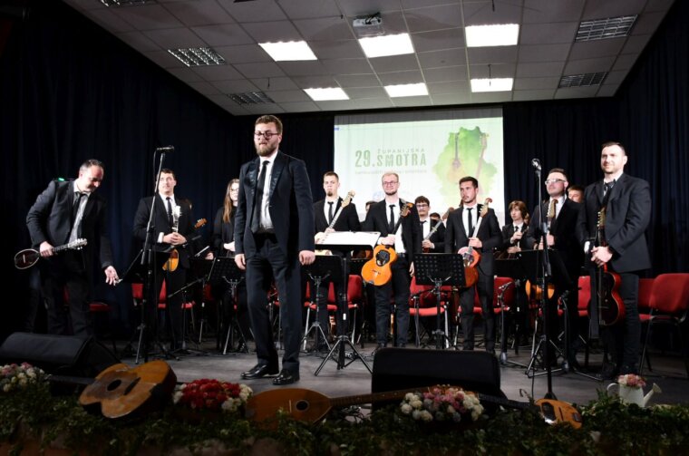 smotra folklora Belica 60
