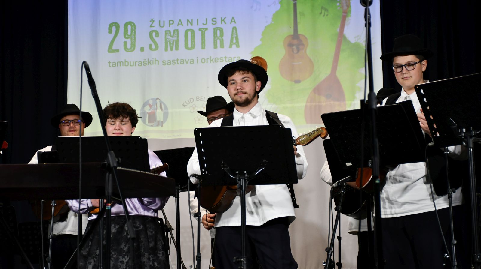 smotra folklora Belica 85