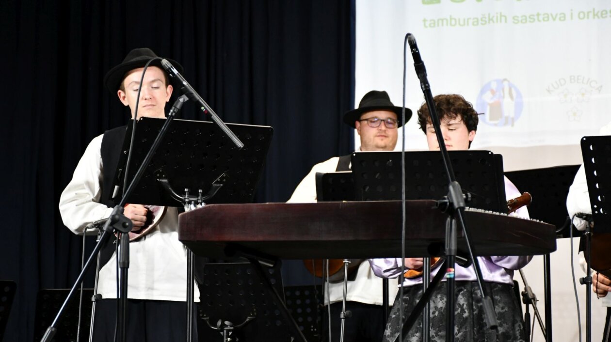 smotra folklora Belica 88