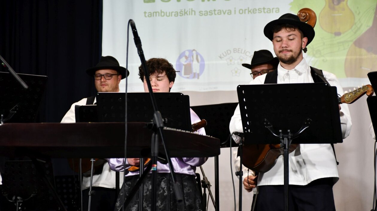 smotra folklora Belica 89