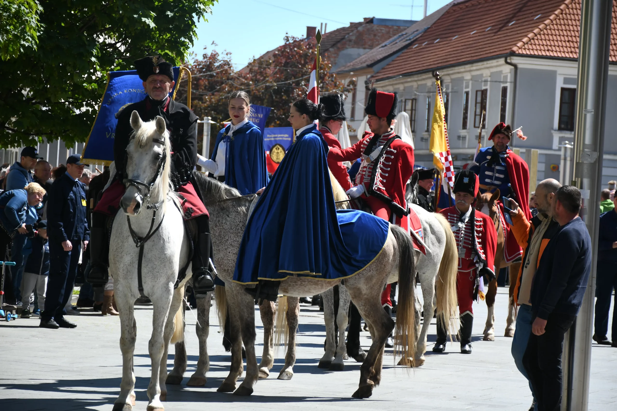 smotra povijesnih postrojbi 2024 (17) smotra povijesnih postrojbi 2024 (17)