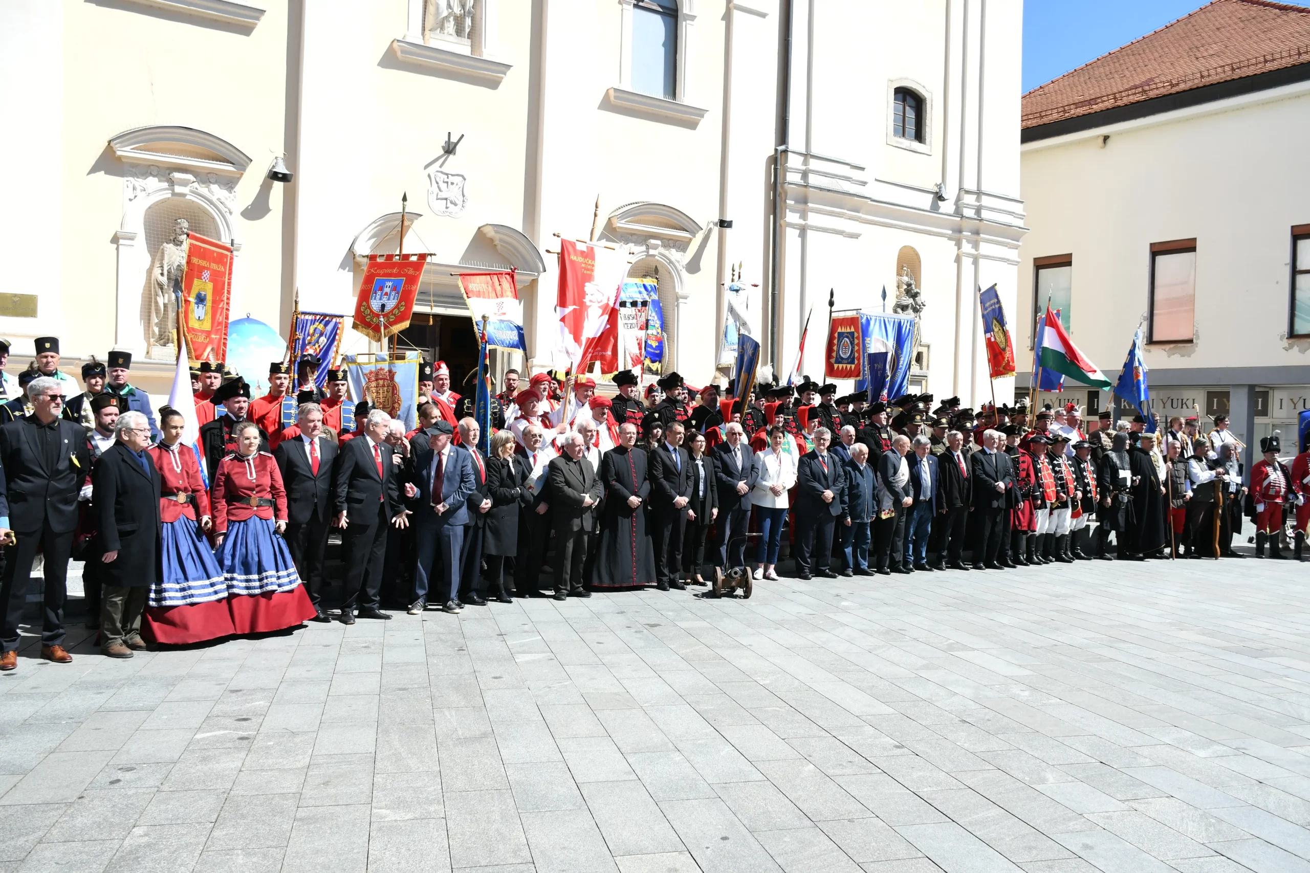 smotra povijesnih postrojbi 2024 (2) smotra povijesnih postrojbi 2024 (2)