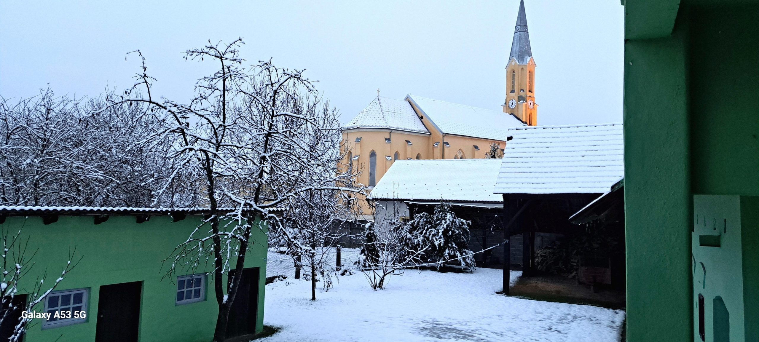 snijeg, 22.11 (10) snijeg, 22.11 (10)