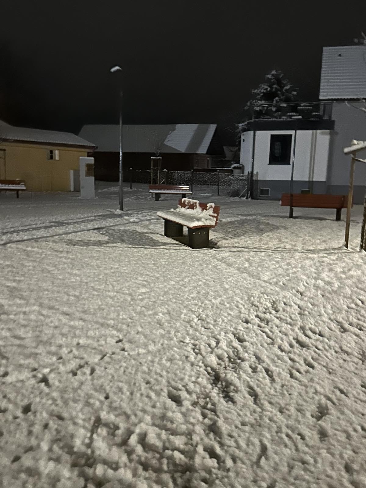 snijeg, 22.11 (2) snijeg, 22.11 (2)