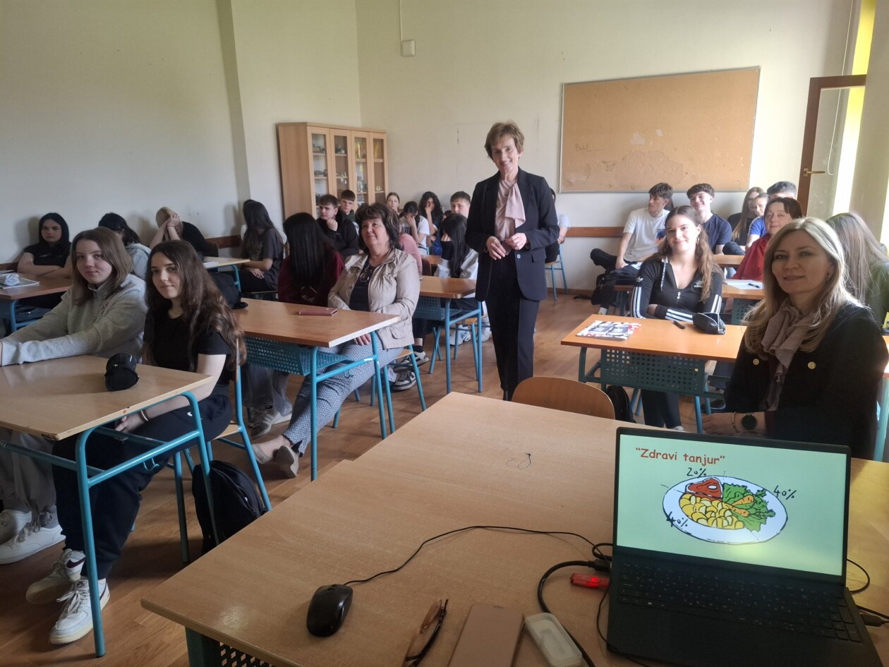srednja škola prelog projekt zdravo je pravo (2)