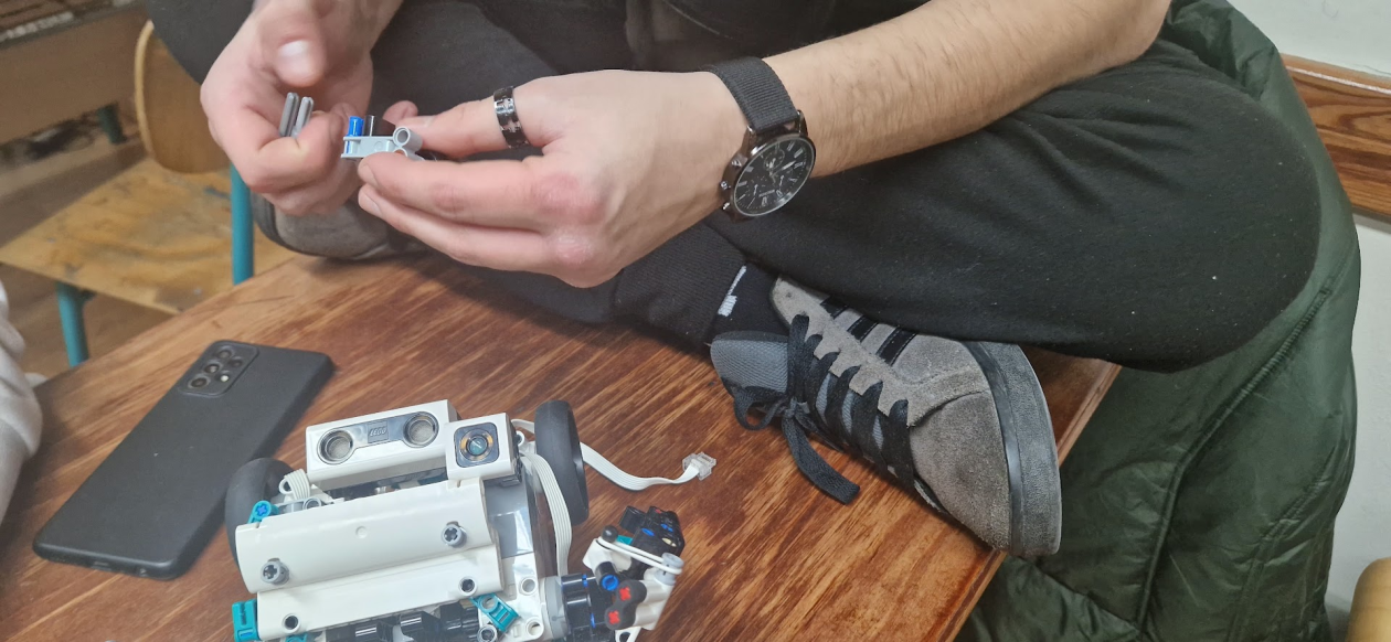 srednja škola prelog robotik (3) srednja škola prelog robotik (3)