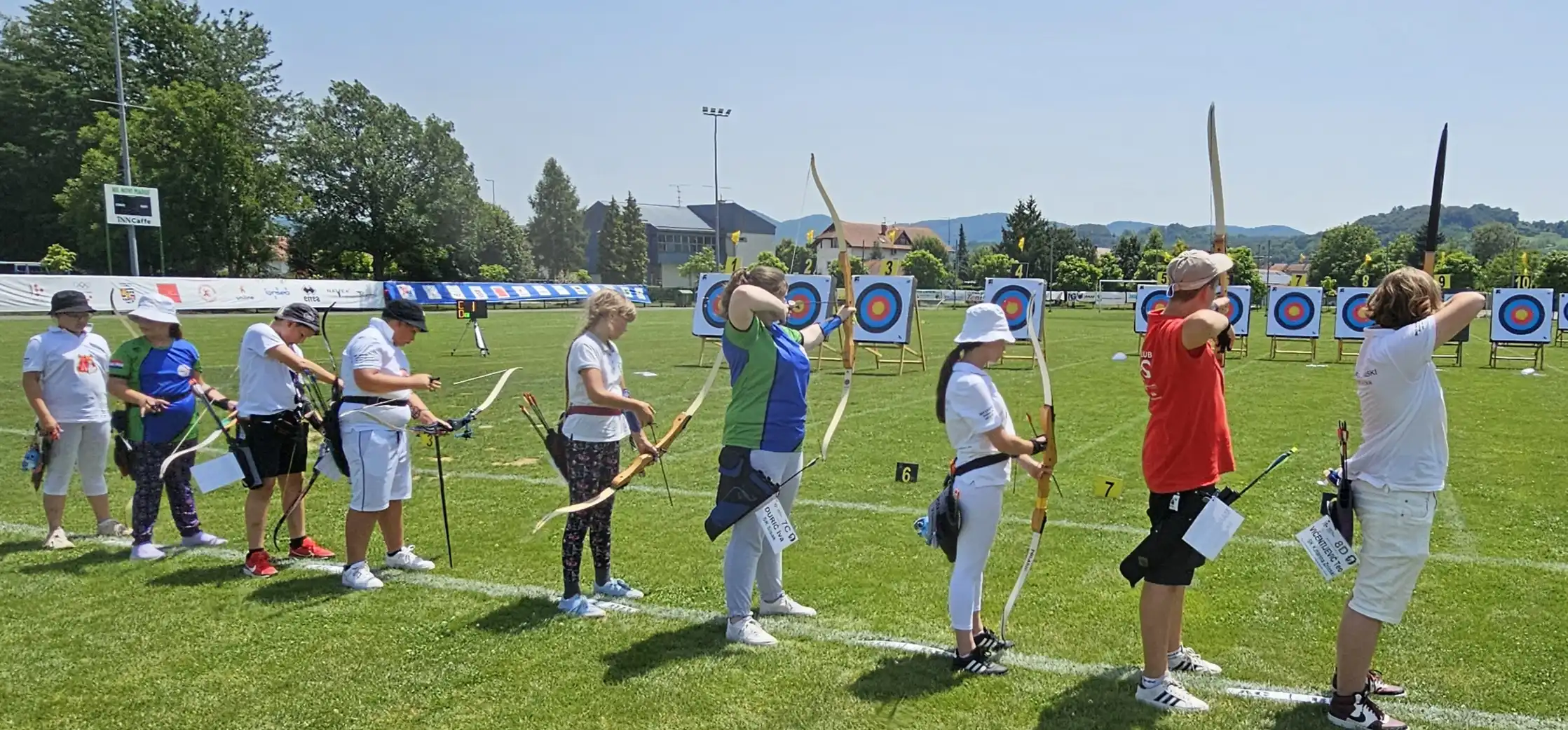 streličari – djeca (2) streličari – djeca (2)