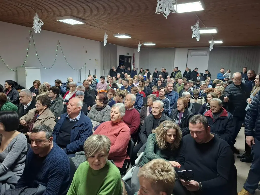 strukovec priredba bozic2024 (15) (Medium)