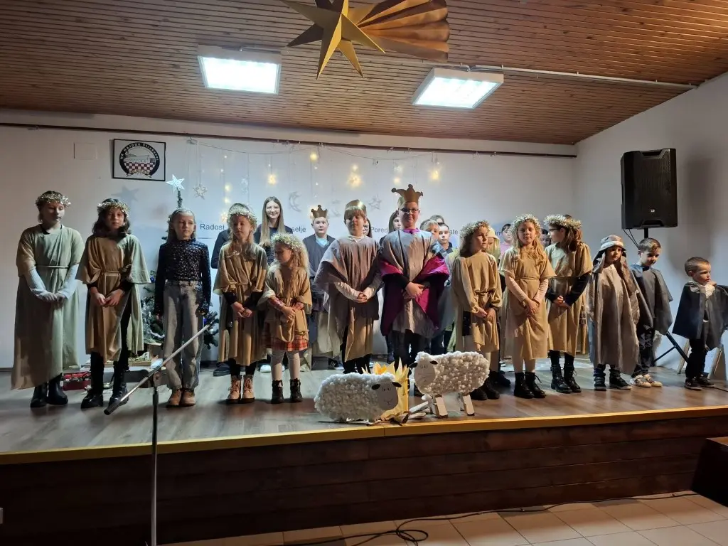 strukovec priredba bozic2024 (29) (Medium)