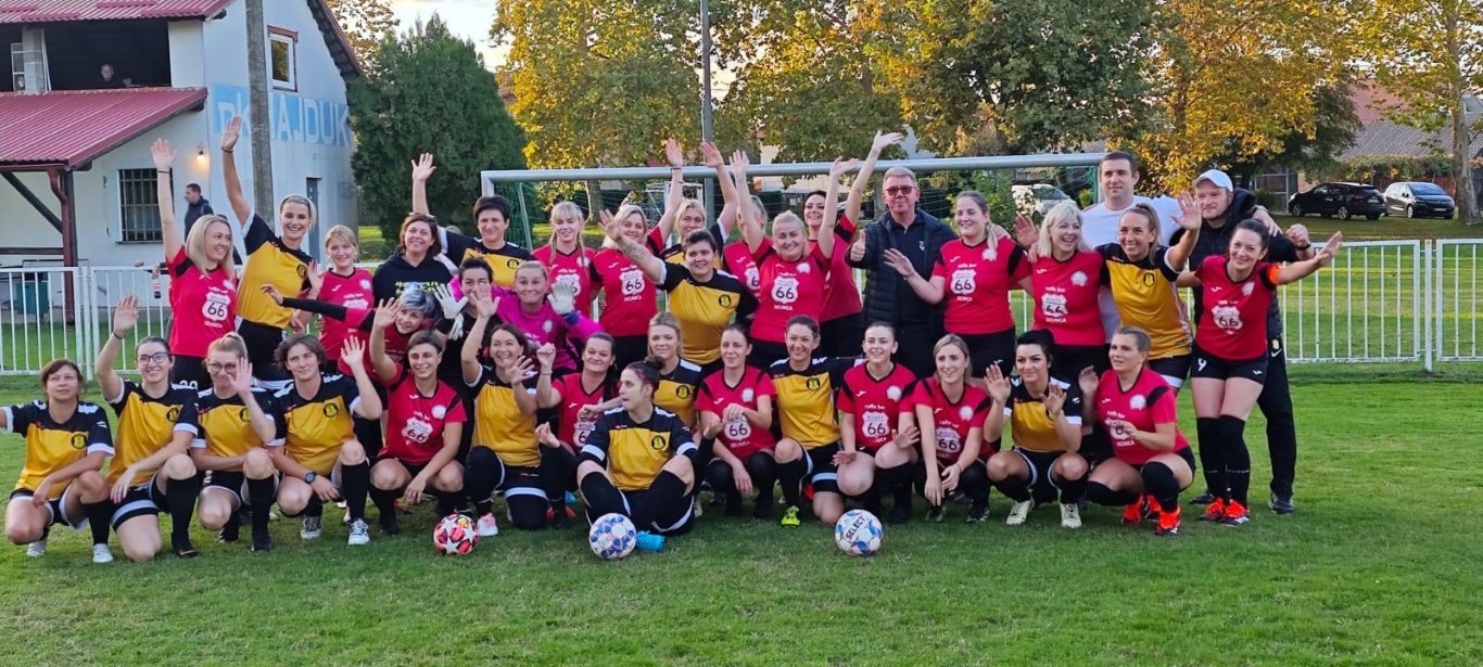 strukovec zibekice (12) (Medium)