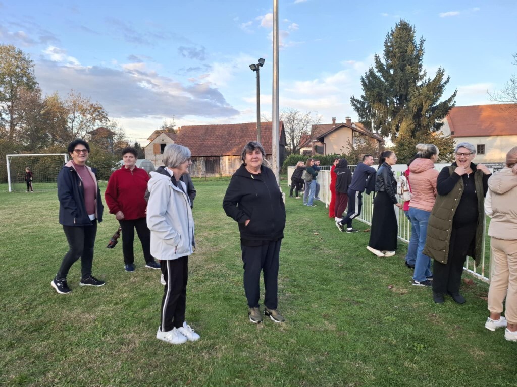 strukovec zibekice (7) (Medium)