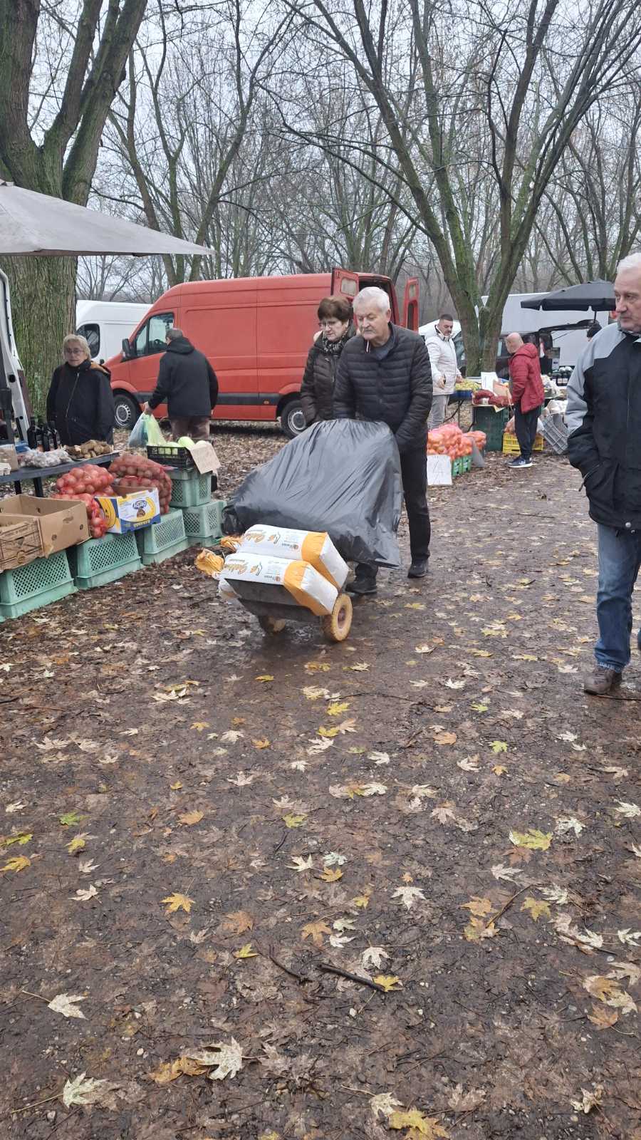 studeni sajam srijedom (12) studeni sajam srijedom (12)