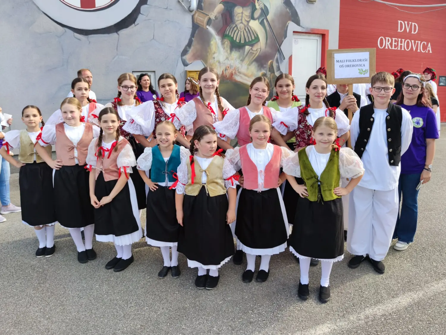 susret folklornih društava, orehijada (11)