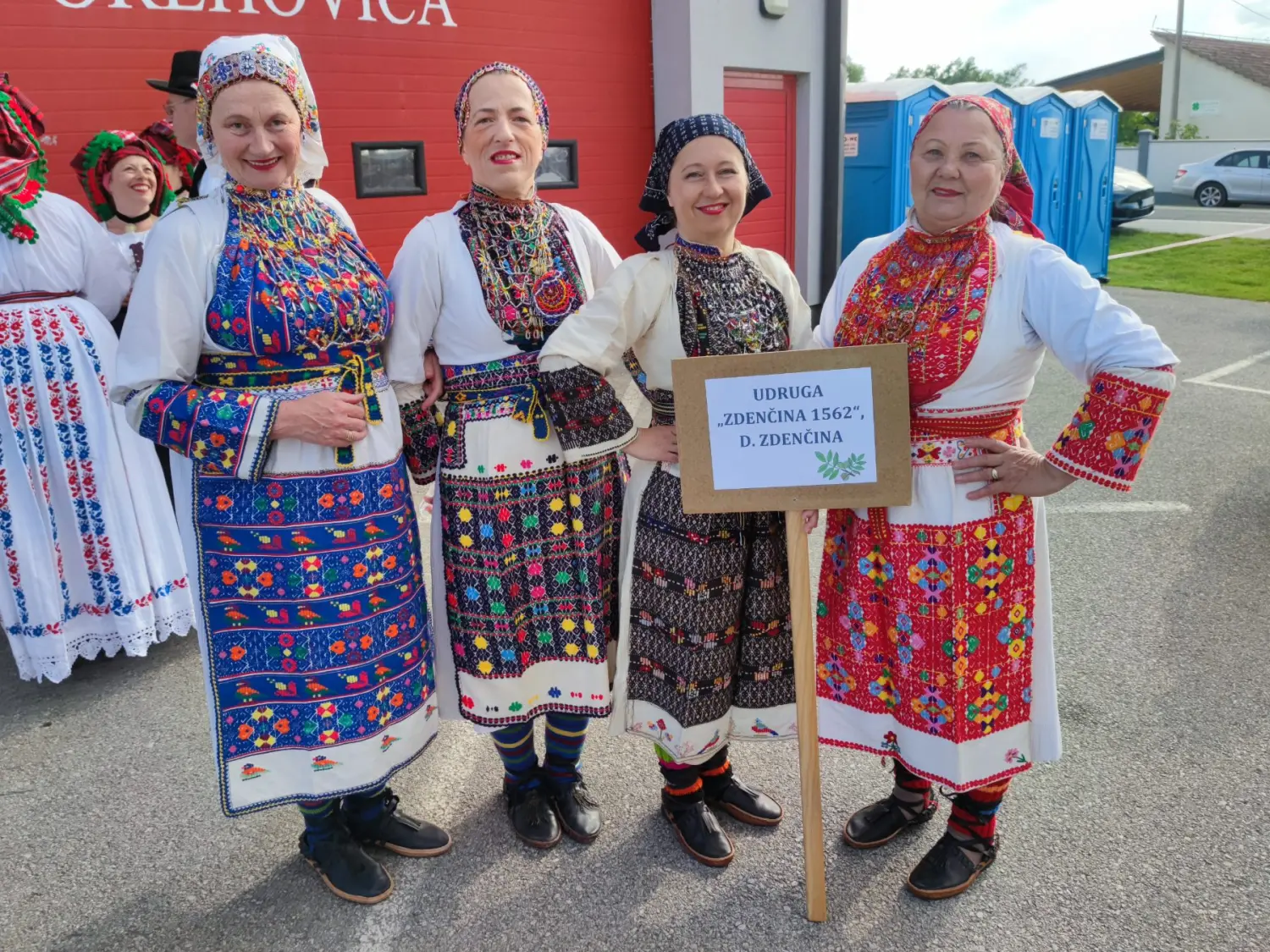 susret folklornih društava, orehijada (7)