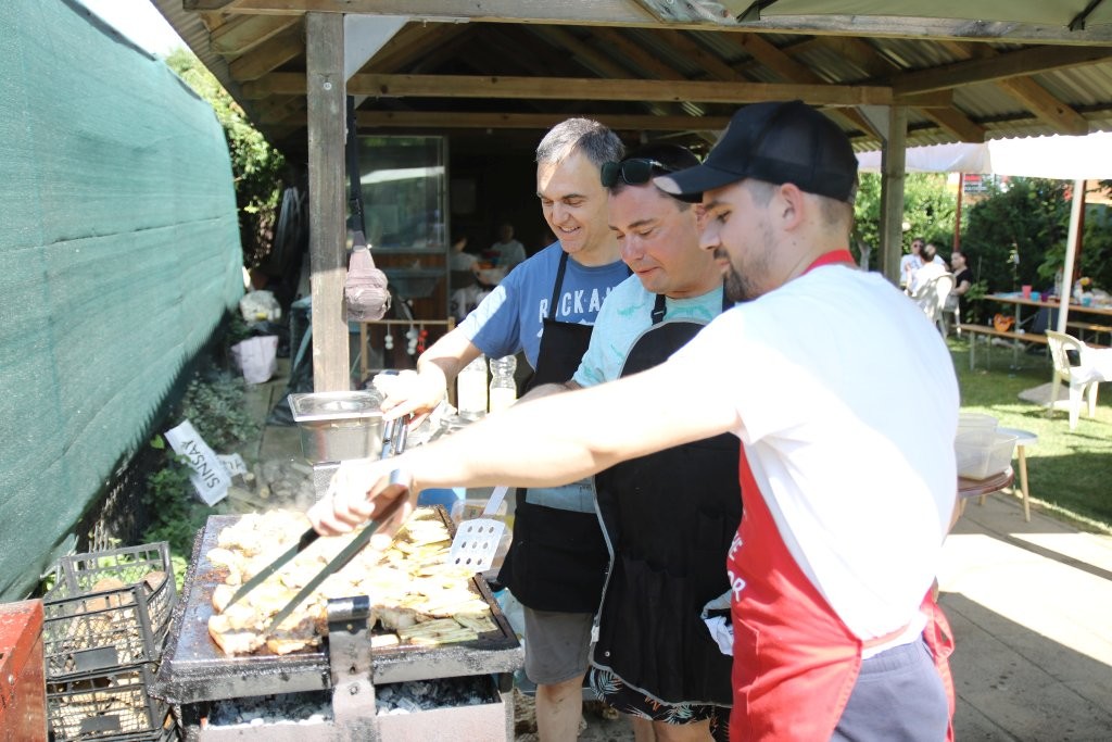 susret obitelji, Damiš (20) susret obitelji, Damiš (20)