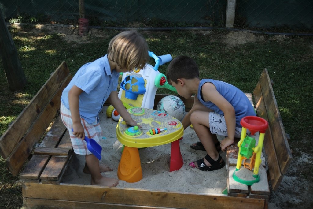 susret obitelji, Damiš (27) susret obitelji, Damiš (27)