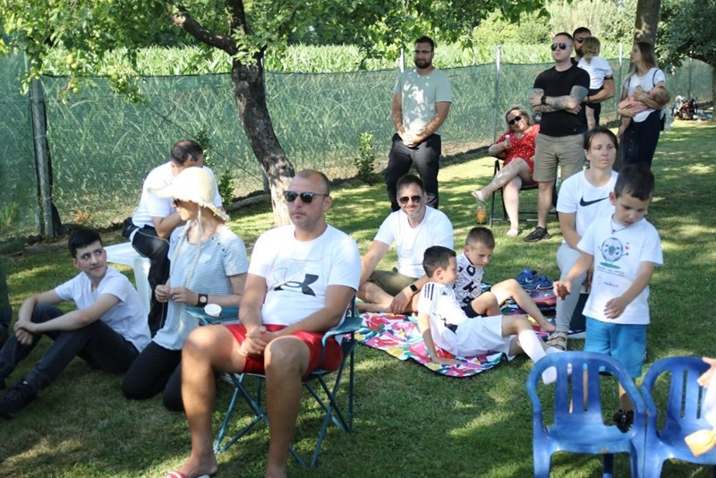 susret obitelji, Damiš (52) susret obitelji, Damiš (52)