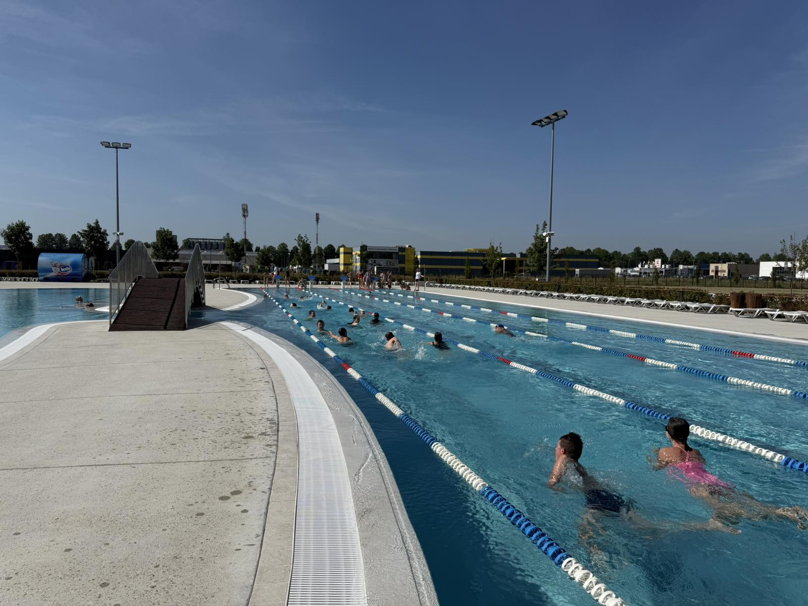 svaki tjedan sport jedan,plivanje,kamp (4) svaki tjedan sport jedan,plivanje,kamp (4)