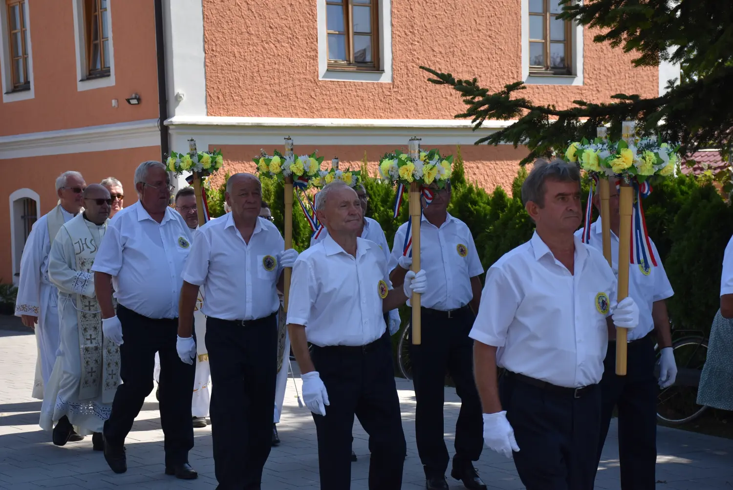 sveta misa, velika gospa,sveta marija 2024 (20) sveta misa, velika gospa,sveta marija 2024 (20)