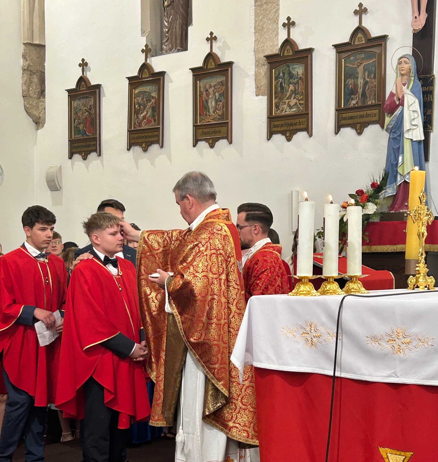 sveta potvrda župa presvetog trojstva nedelišće (6) sveta potvrda župa presvetog trojstva nedelišće (6)