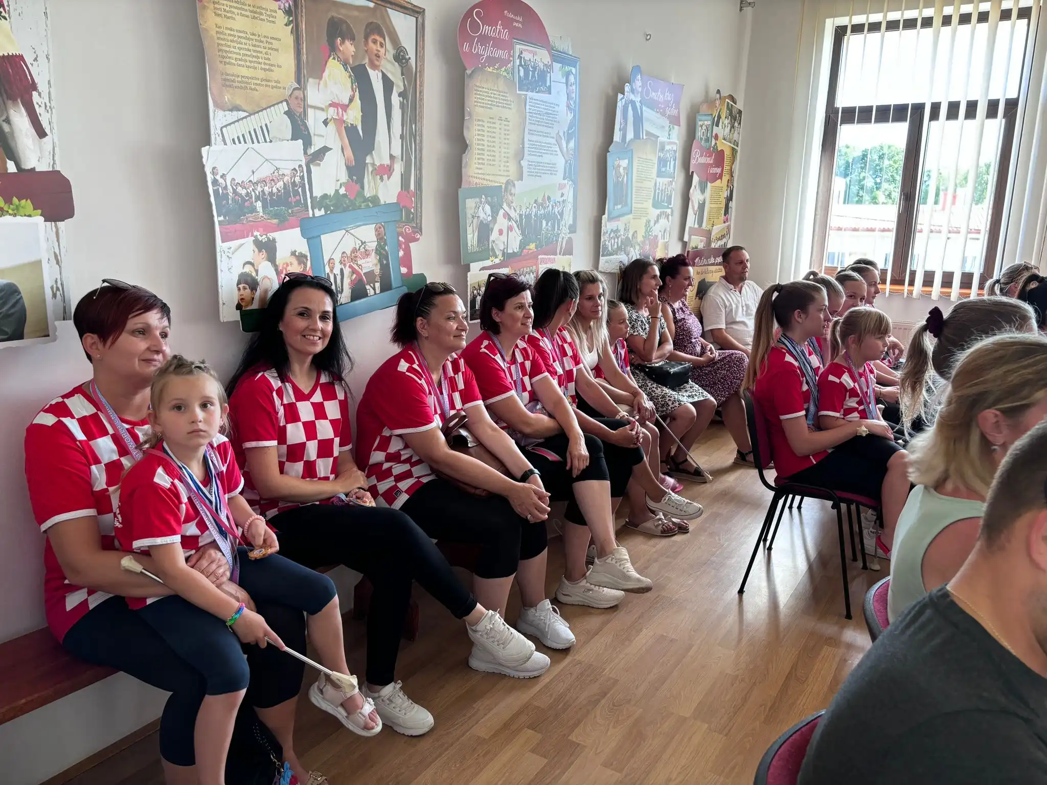 sveti-martin-mazoretkinje-2024-23 sveti-martin-mazoretkinje-2024-23