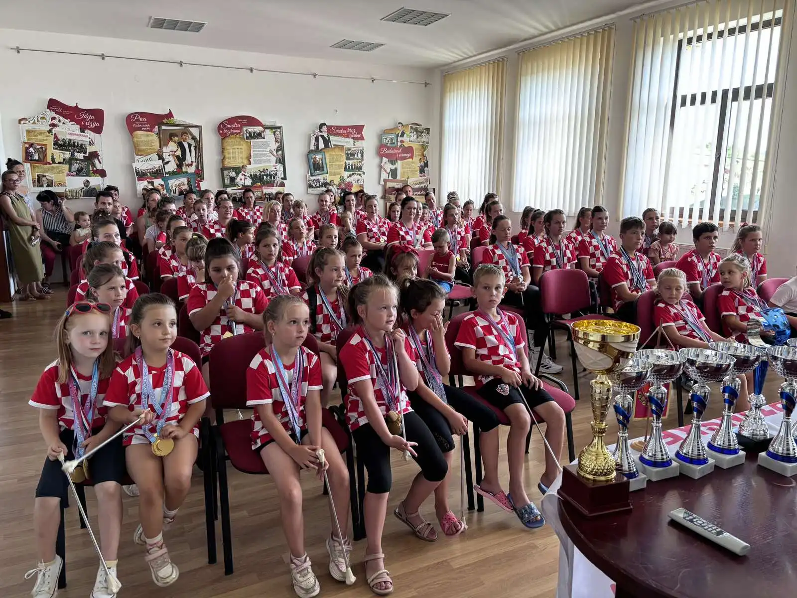 sveti-martin-mazoretkinje-2024-4 sveti-martin-mazoretkinje-2024-4