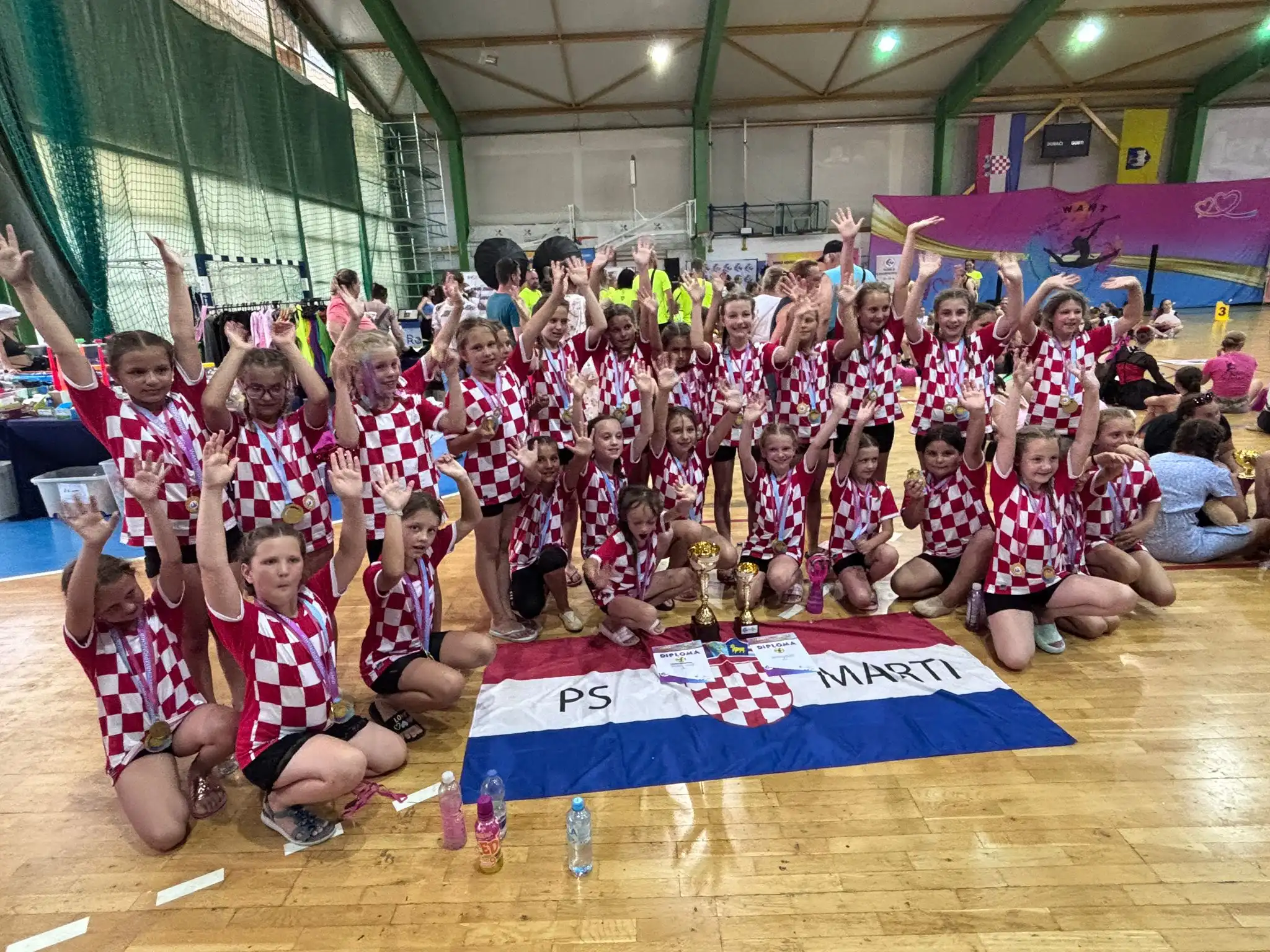 sveti-martin-mazoretkinje-2024-9 sveti-martin-mazoretkinje-2024-9