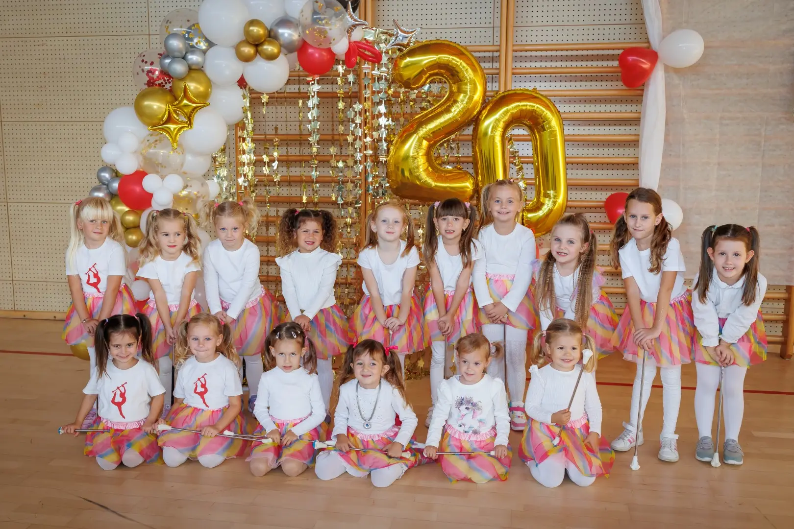 svetomartinske mažoretkinje 20 godina (20)