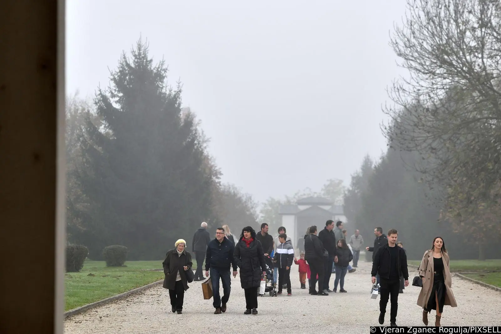 svi sveti čakovec groblje 2024 (13)