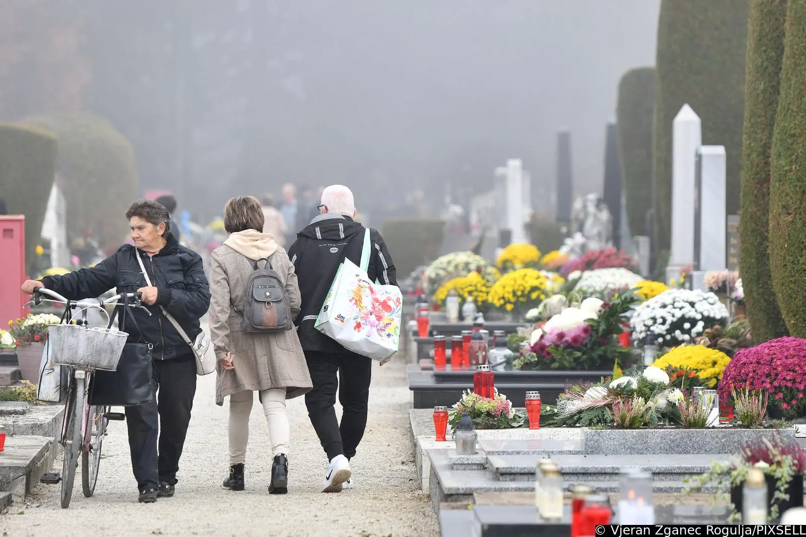 svi sveti čakovec groblje 2024 (4)