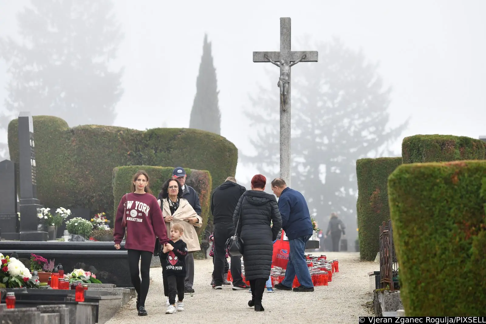 svi sveti čakovec groblje 2024 (9)