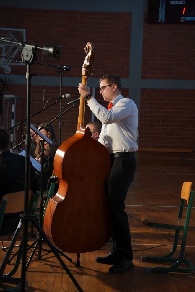 tamburaši KUU Zasadbreg koncert U san mi dođu tambure (29)