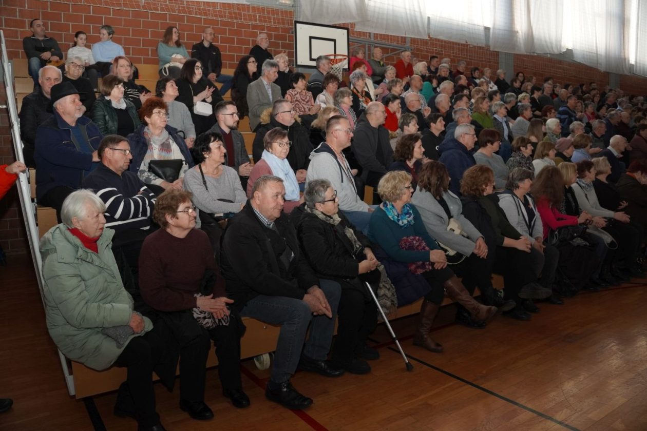 tamburaši KUU Zasadbreg koncert U san mi dođu tambure (34)