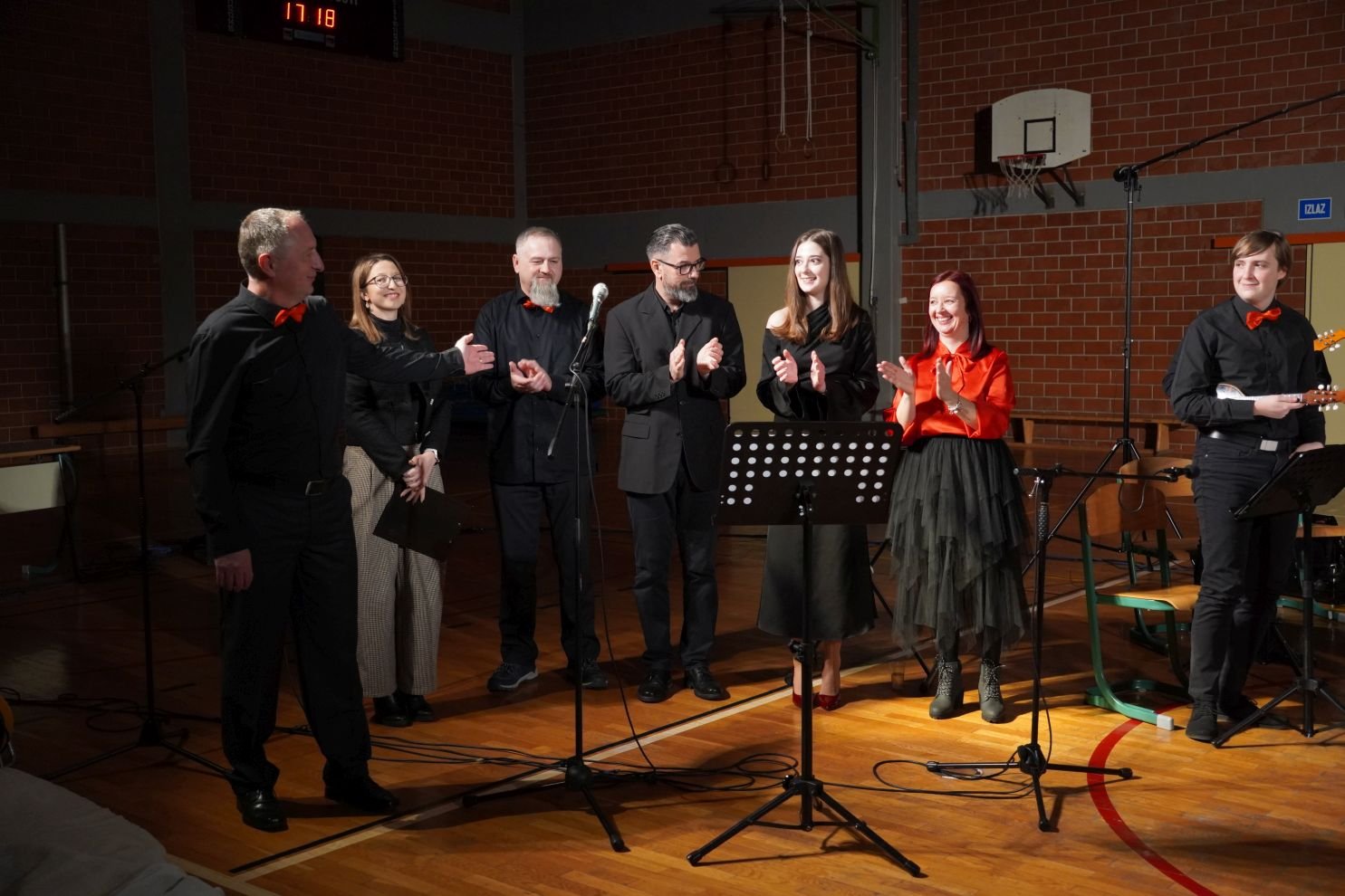 tamburaši KUU Zasadbreg koncert U san mi dođu tambure (57)