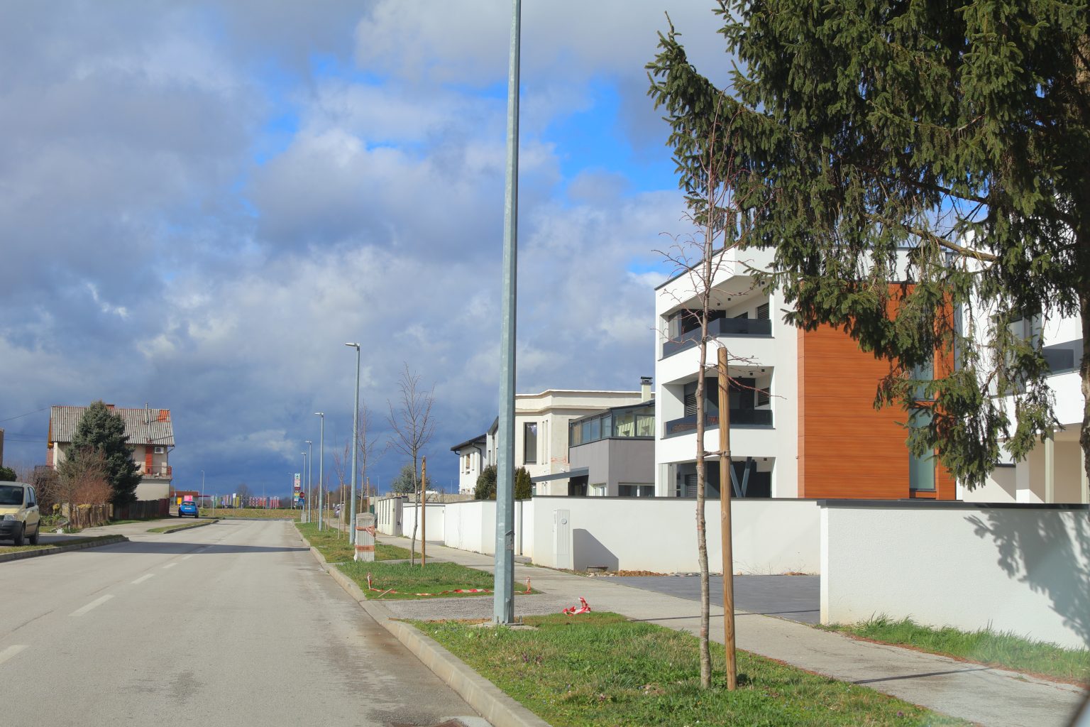 tisuću stabala čakovec (30) tisuću stabala čakovec (30)