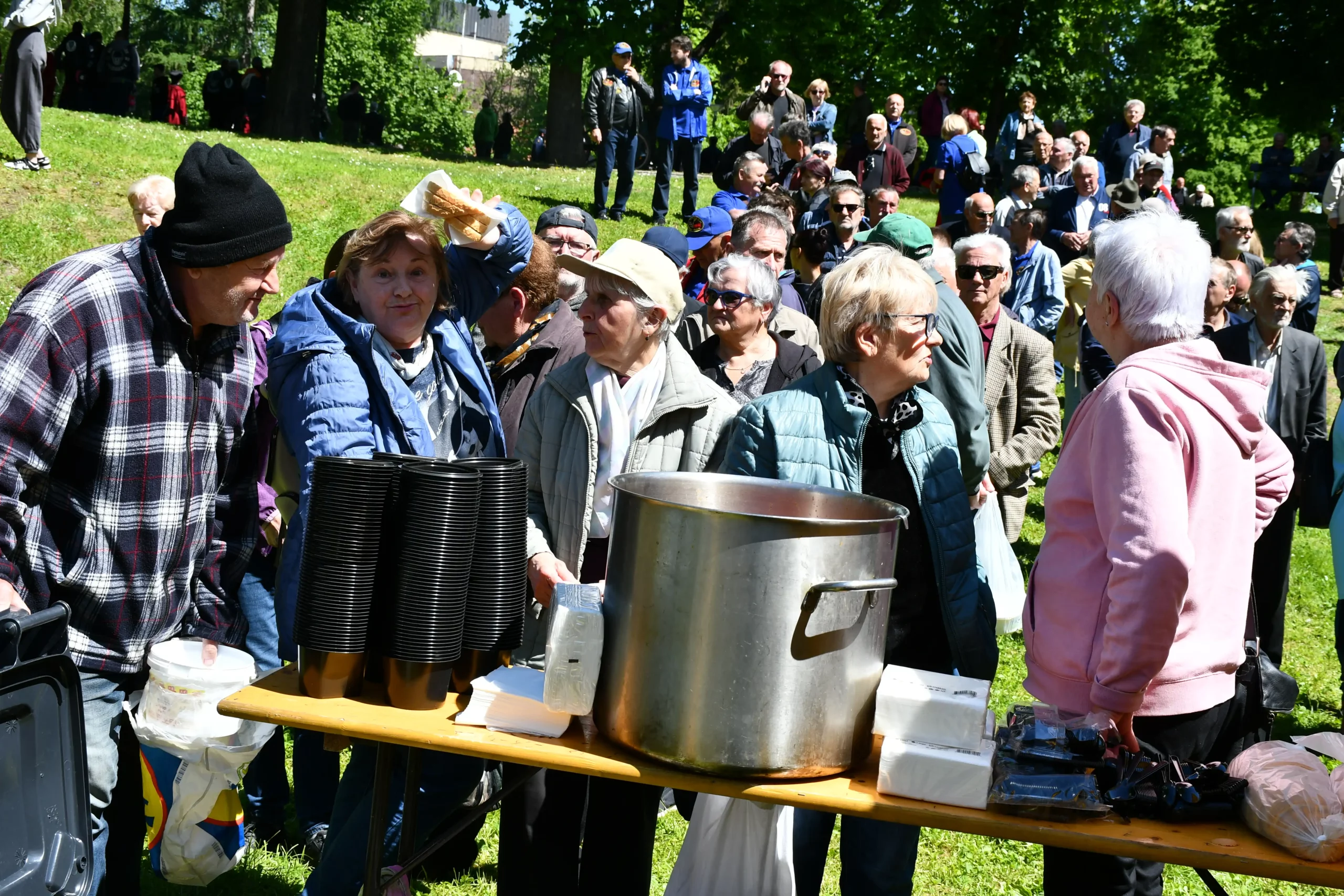 tradicionalna gulaτijada (13)