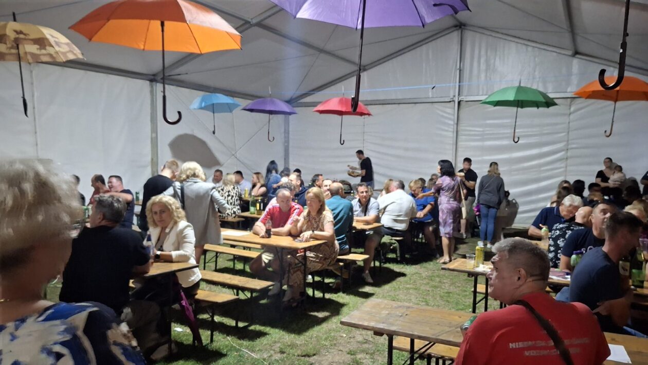 tref bend porcijunkulovo (10) tref bend porcijunkulovo (10)