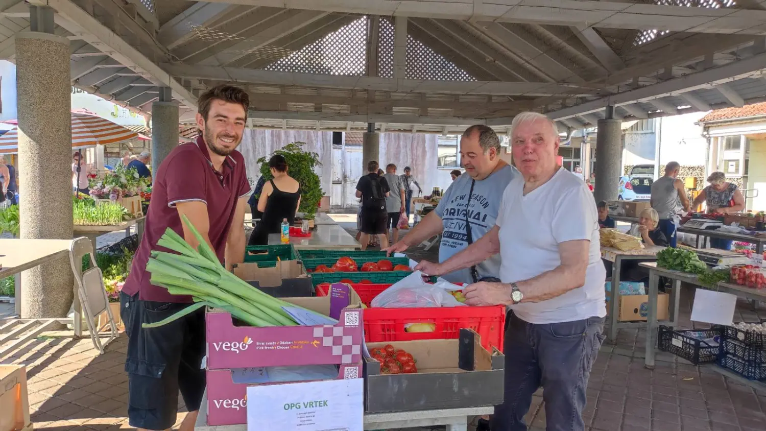 tržnica prelog 13.7.2024 (25) tržnica prelog 13.7.2024 (25)