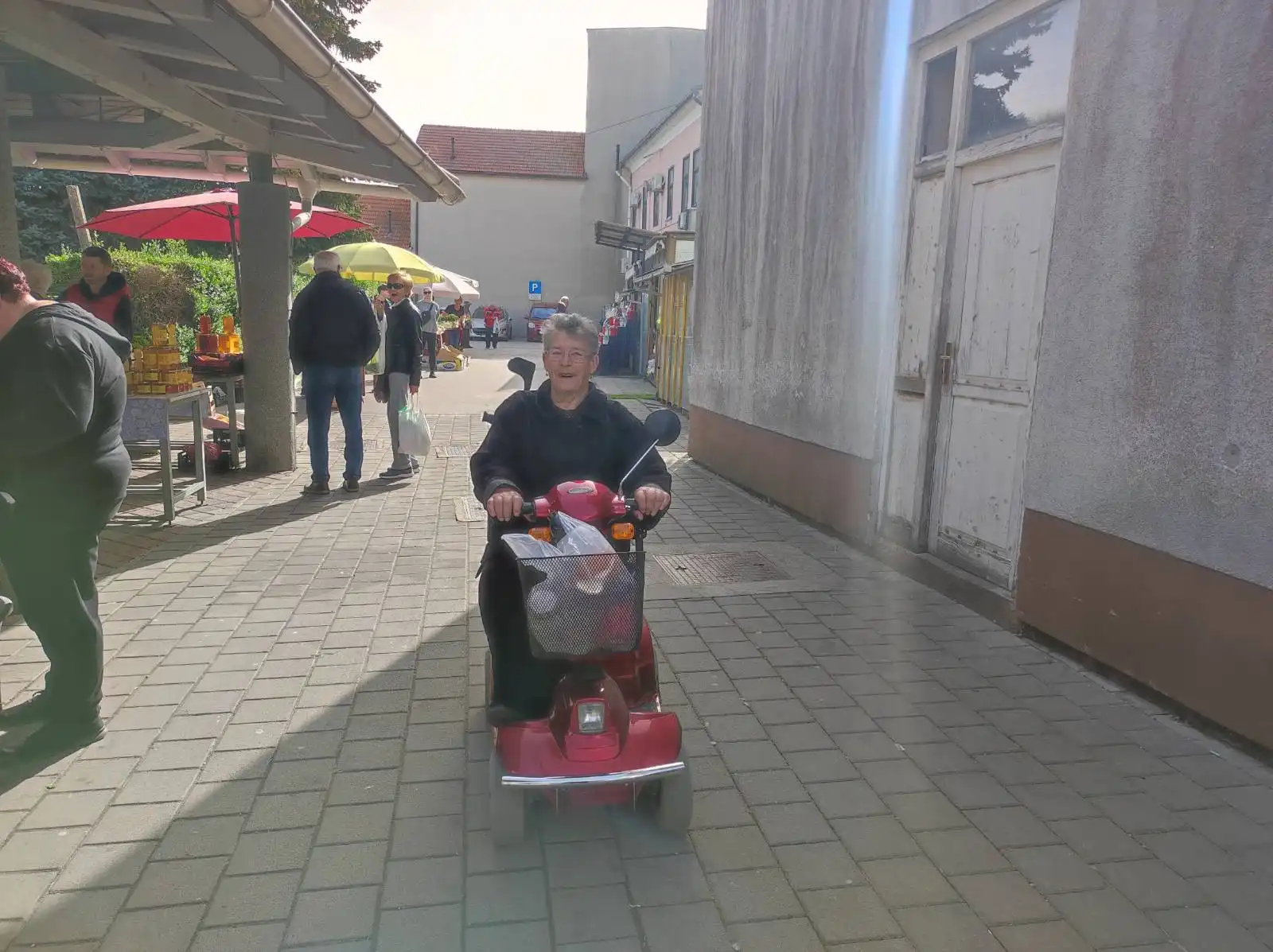 tržnica prelog,30.4 (16) tržnica prelog,30.4 (16)