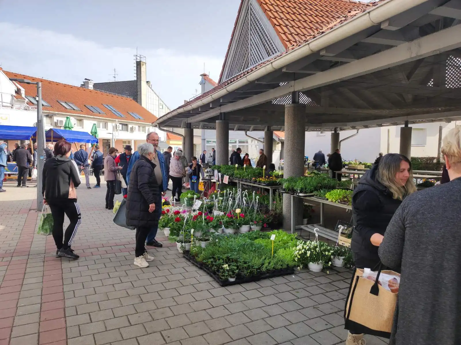 tržnica prelog,30.4 (20) tržnica prelog,30.4 (20)