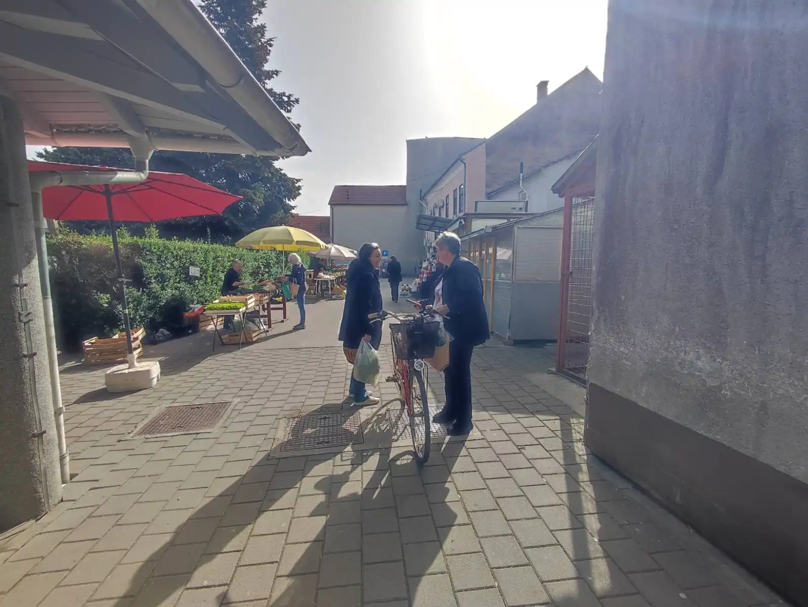 tržnica prelog,30.4 (42) tržnica prelog,30.4 (42)