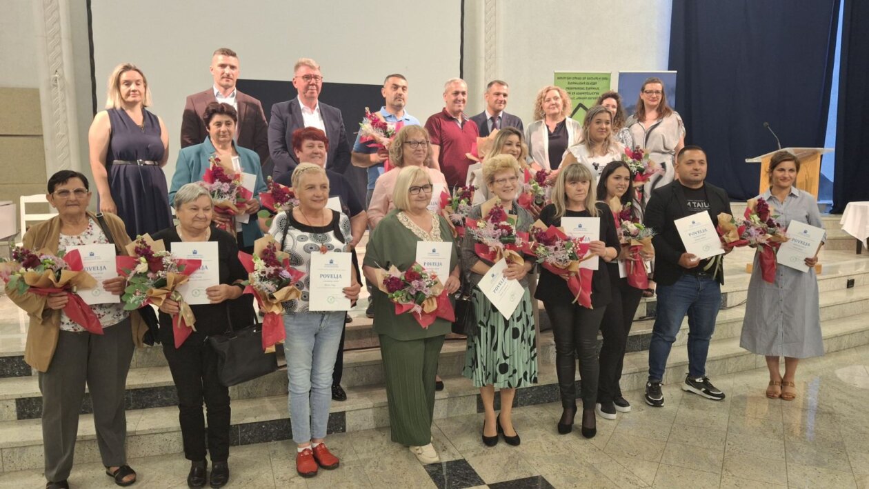 udomitelji 2025, nagrađeni poveljama (13)