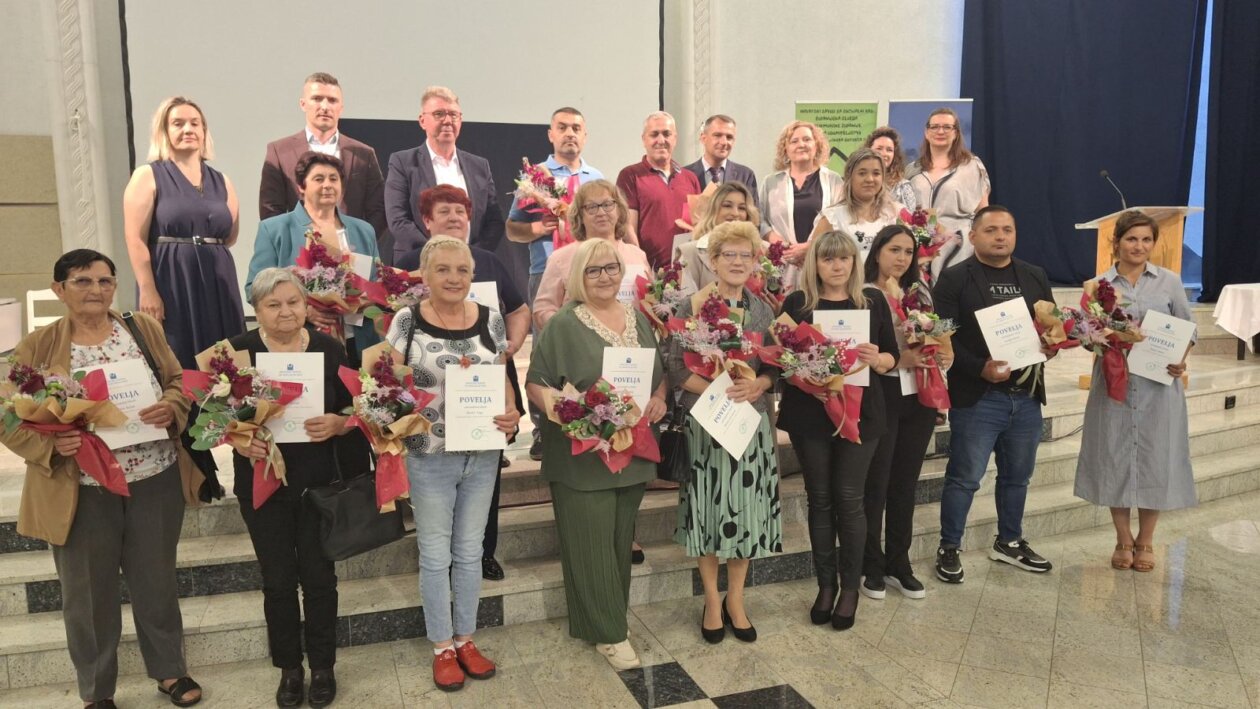 udomitelji 2025, nagrađeni poveljama (43)