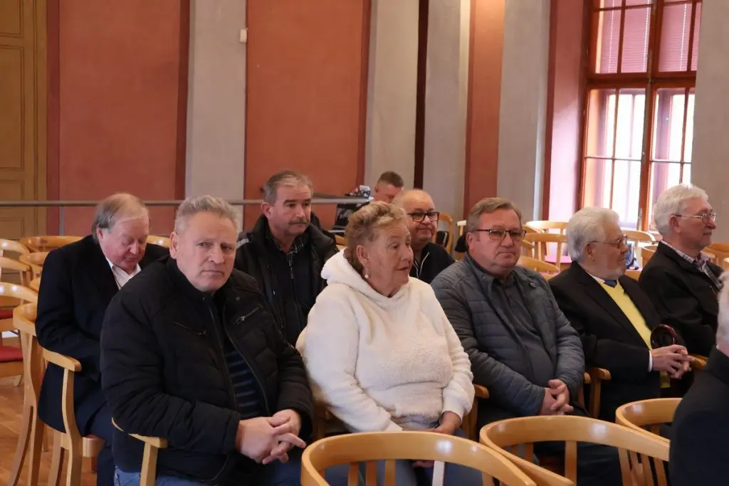 udruga antifašističkih boraca, skupština (10) udruga antifašističkih boraca, skupština (10)