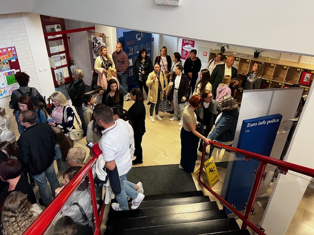 udruga odgajatelja krijesnica izložba (1)