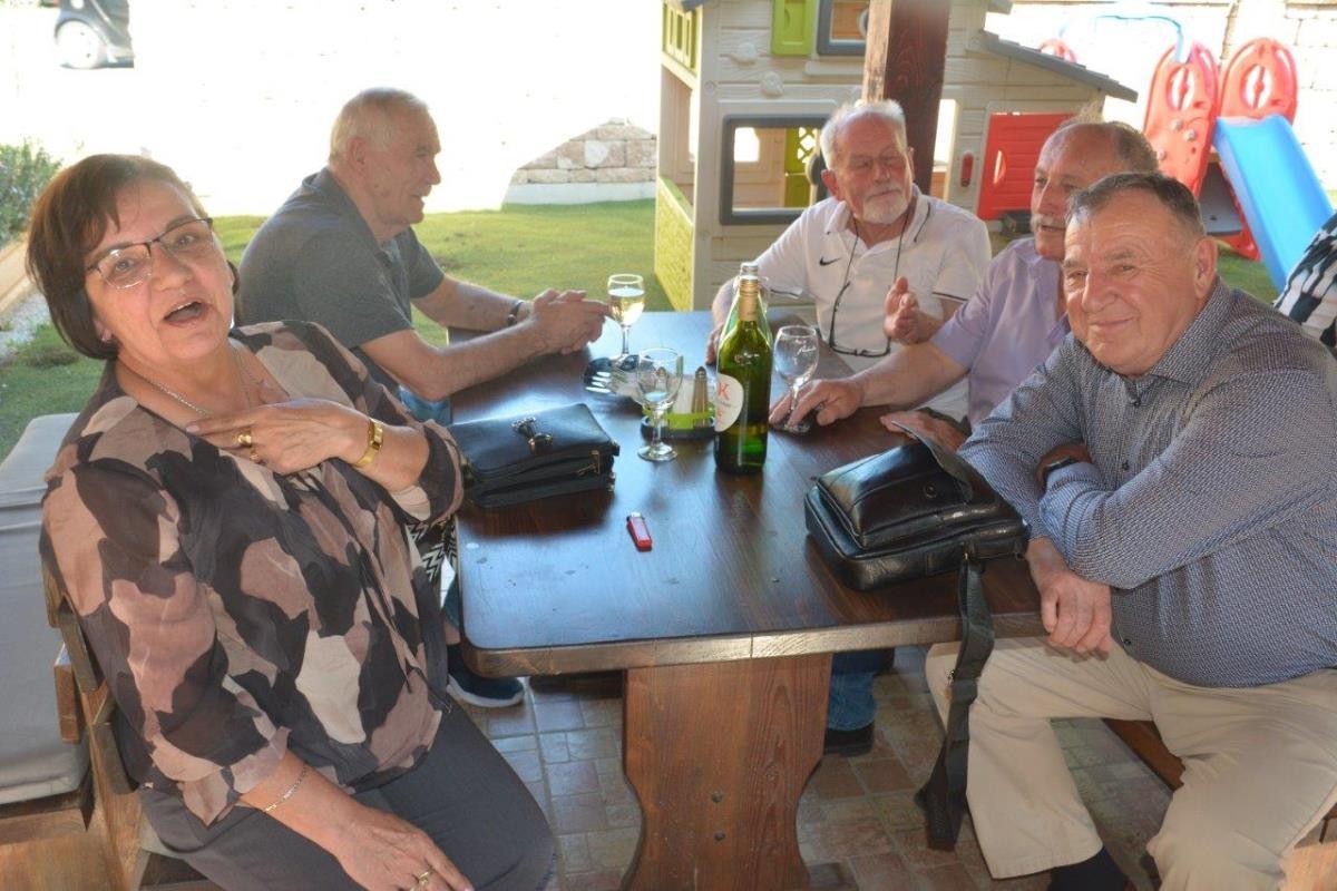 udruga umirovljenika donja dubrava (8) udruga umirovljenika donja dubrava (8)