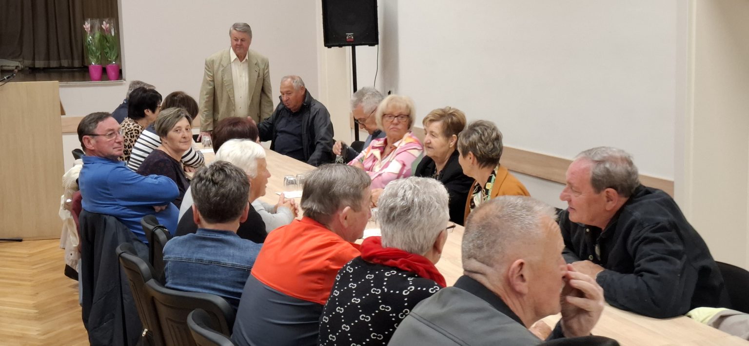 udruga umirovljenika mačkovec (3) udruga umirovljenika mačkovec (3)